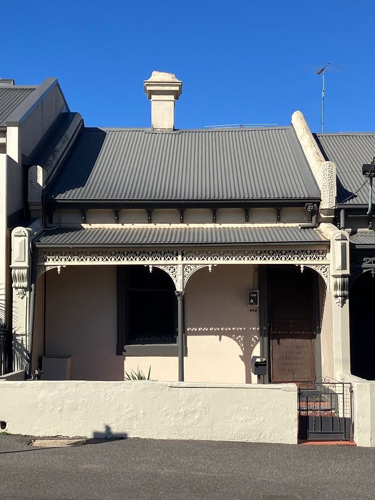 442  Abbotsford Street