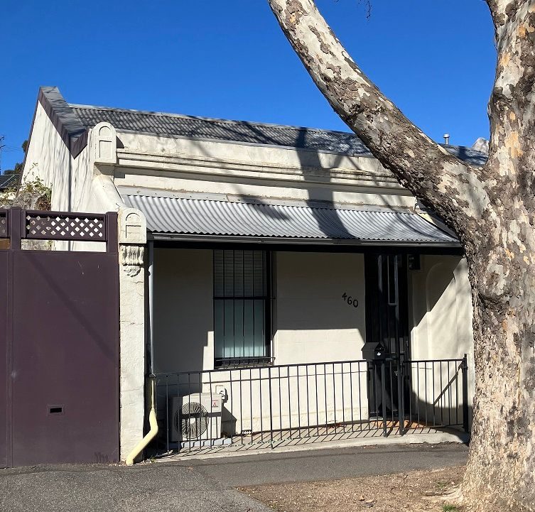 460  Abbotsford Street