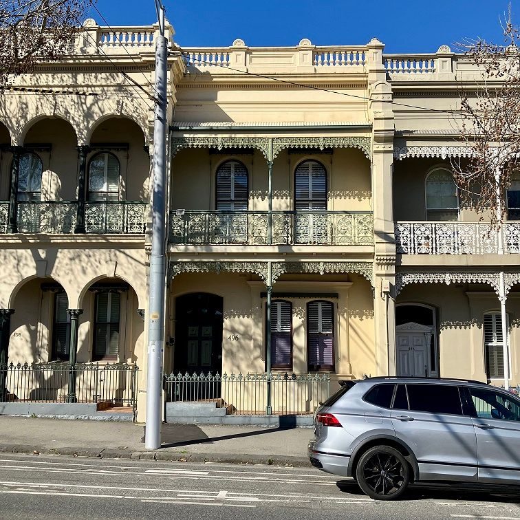 496  Abbotsford Street