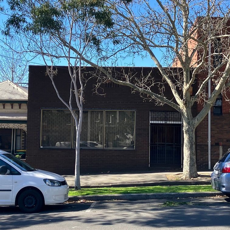 176  Abbotsford Street