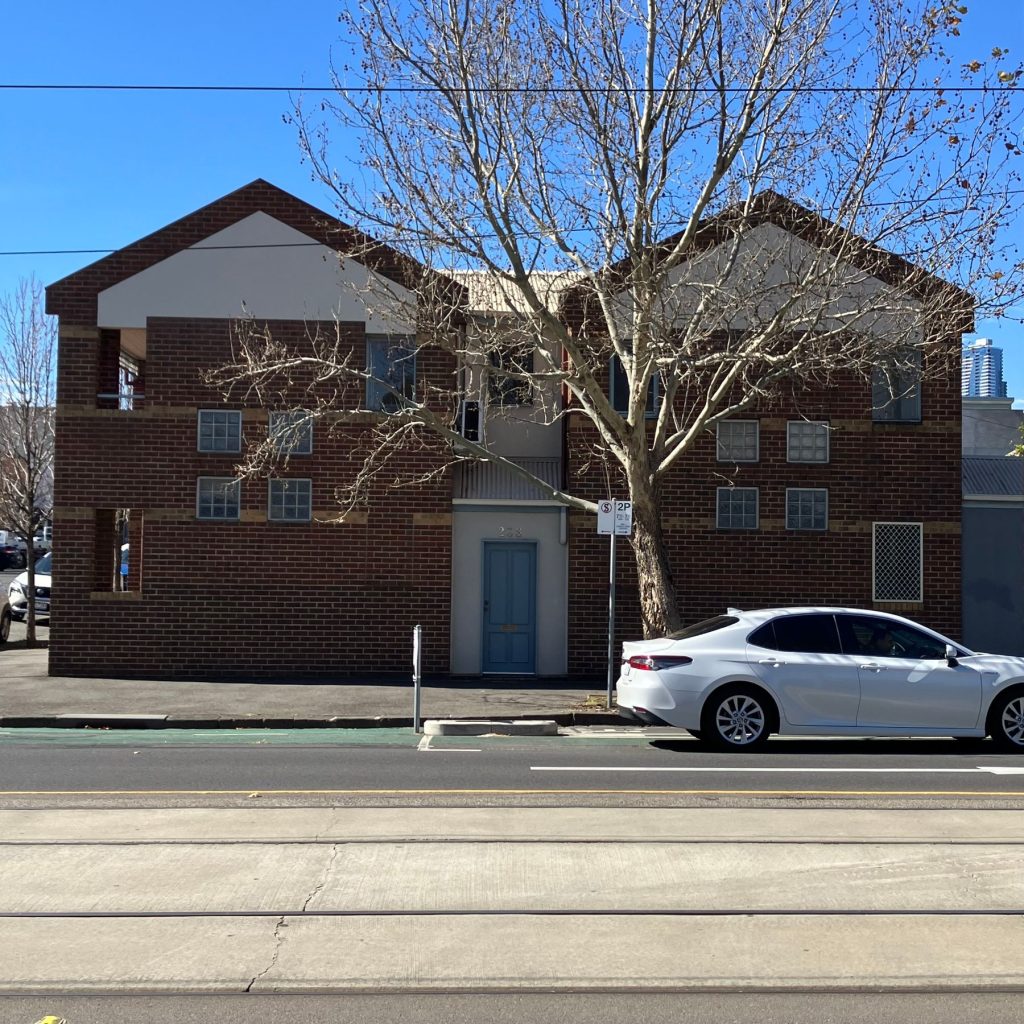 230  Abbotsford Street