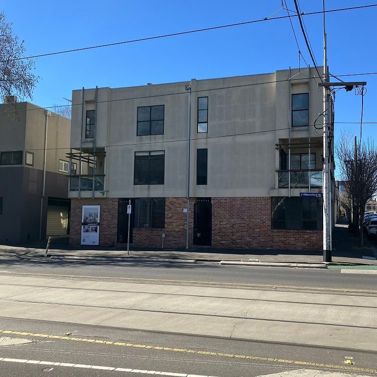 260  Abbotsford Street