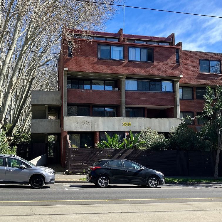 335  Abbotsford Street